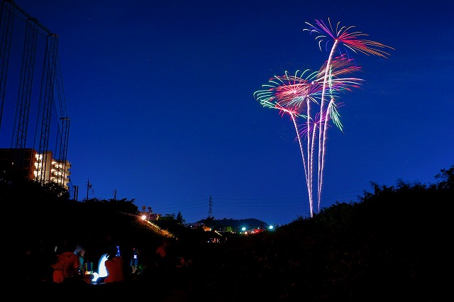 夏夜空