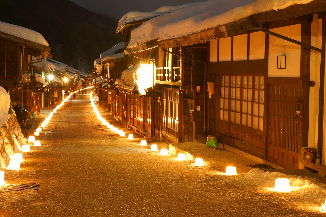 奈良井宿　氷塔祭り２
