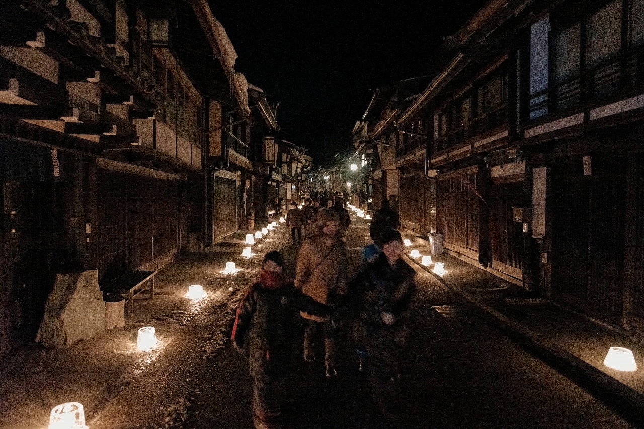 ⑦氷灯の宿場巡り